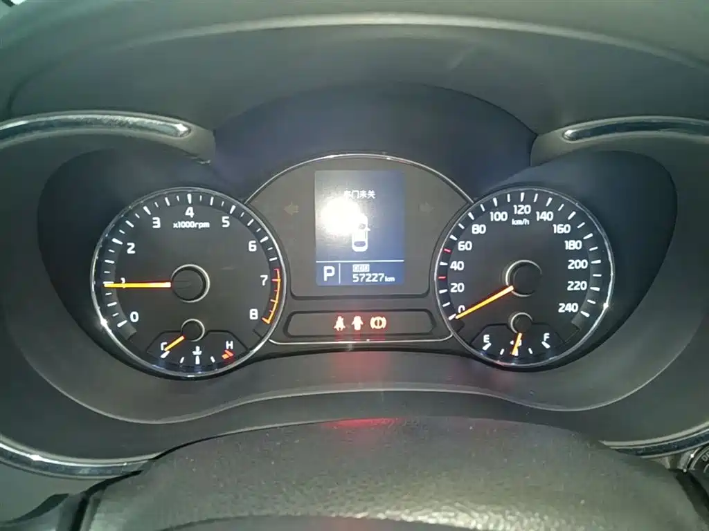 Kia K3 2015 1.6L Automatic GLS фото 12