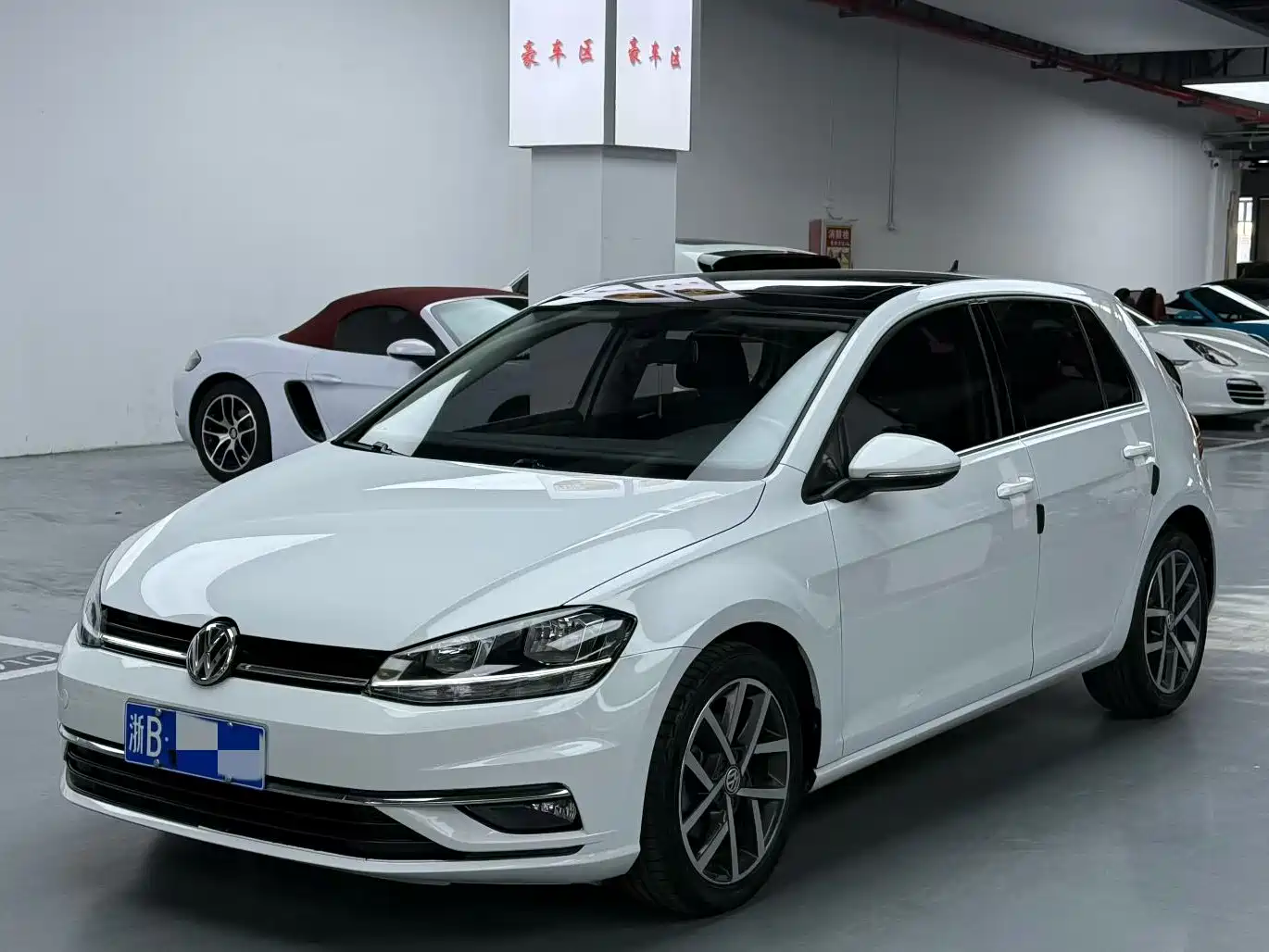 Volkswagen Golf 2020 Beloved Edition 280TSI DSG Comfort