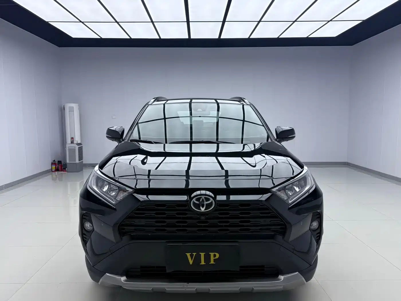 Toyota RAV4 Rongfang 2022 2.0L CVT 4WD Trend Plus Edition фото 2