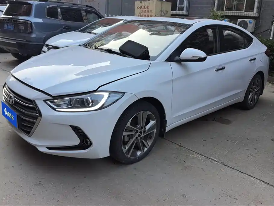 Hyundai Elantra 2016 Model 1.6L Automatic Smart Elite