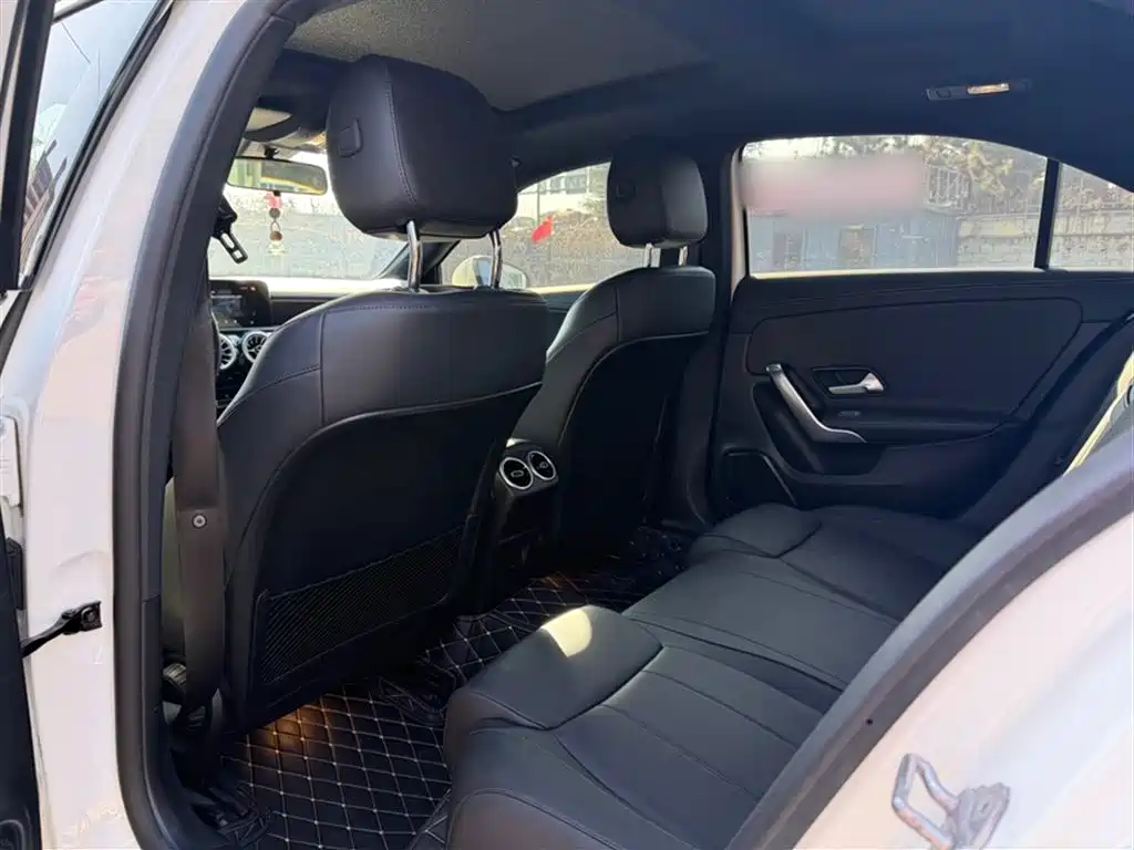 Mercedes-Benz A-Class 2022 Facelift A 200 L Sport Sedan Fashion Style фото 22