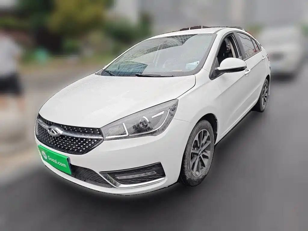 Фото 2 - Chery Arrizo 5