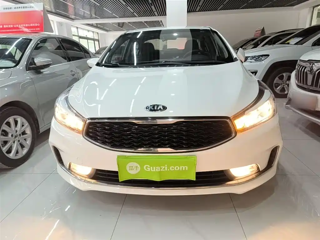 Kia K3 2016 1.6L Automatic GL фото 3