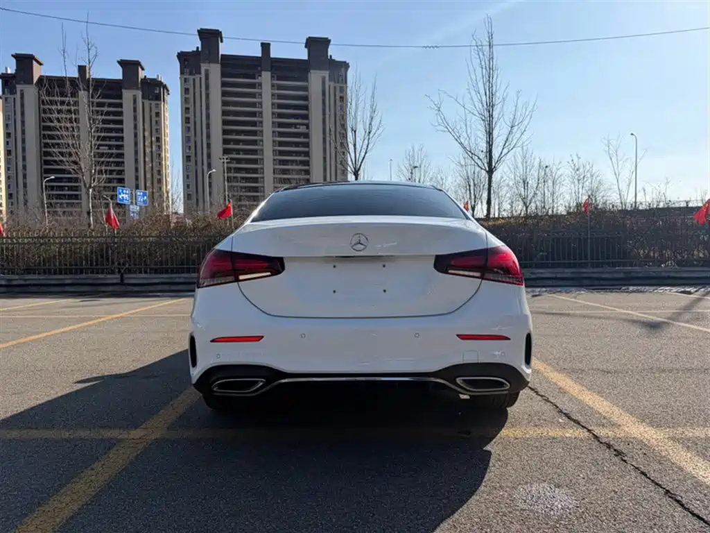 Mercedes-Benz A-Class 2022 Facelift A 200 L Sport Sedan Fashion Style фото 15