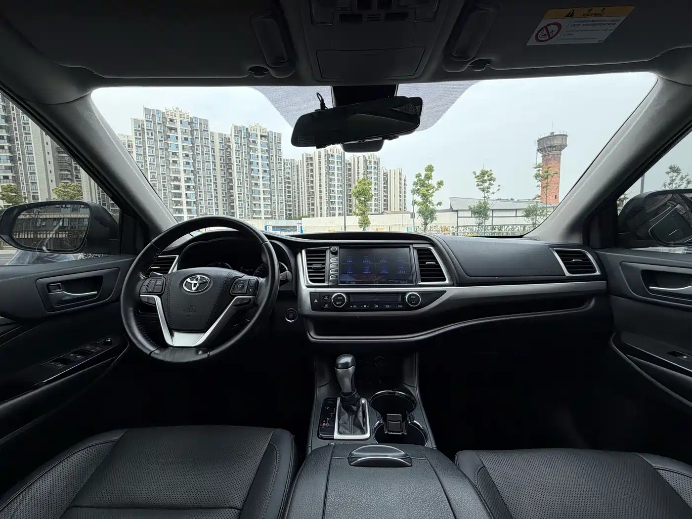 Toyota Highlander 2018 2.0T 4WD Luxury 7-seater China VI фото 5