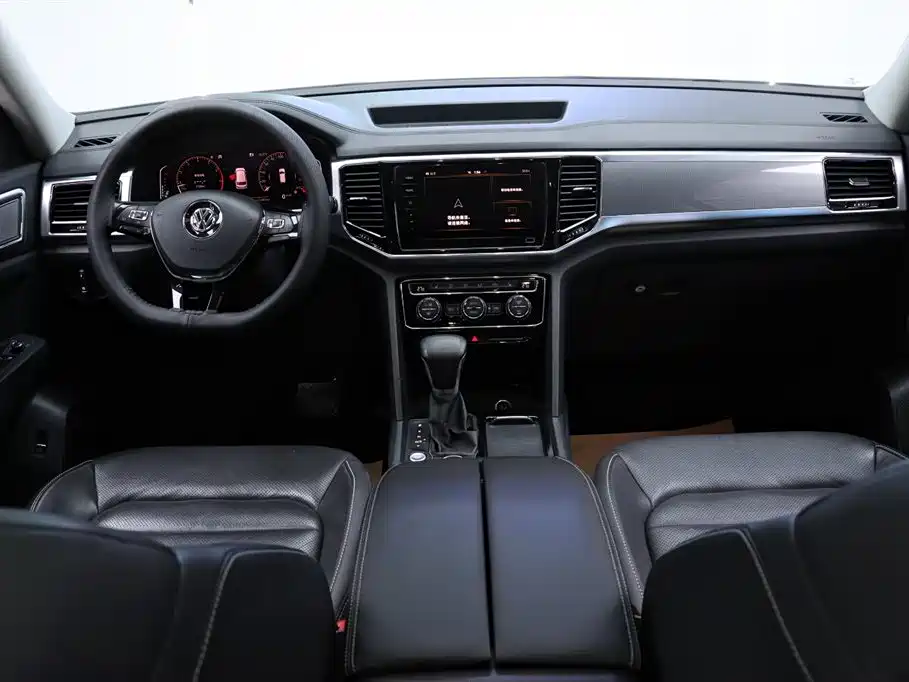 Фото 20 - Volkswagen Teramont