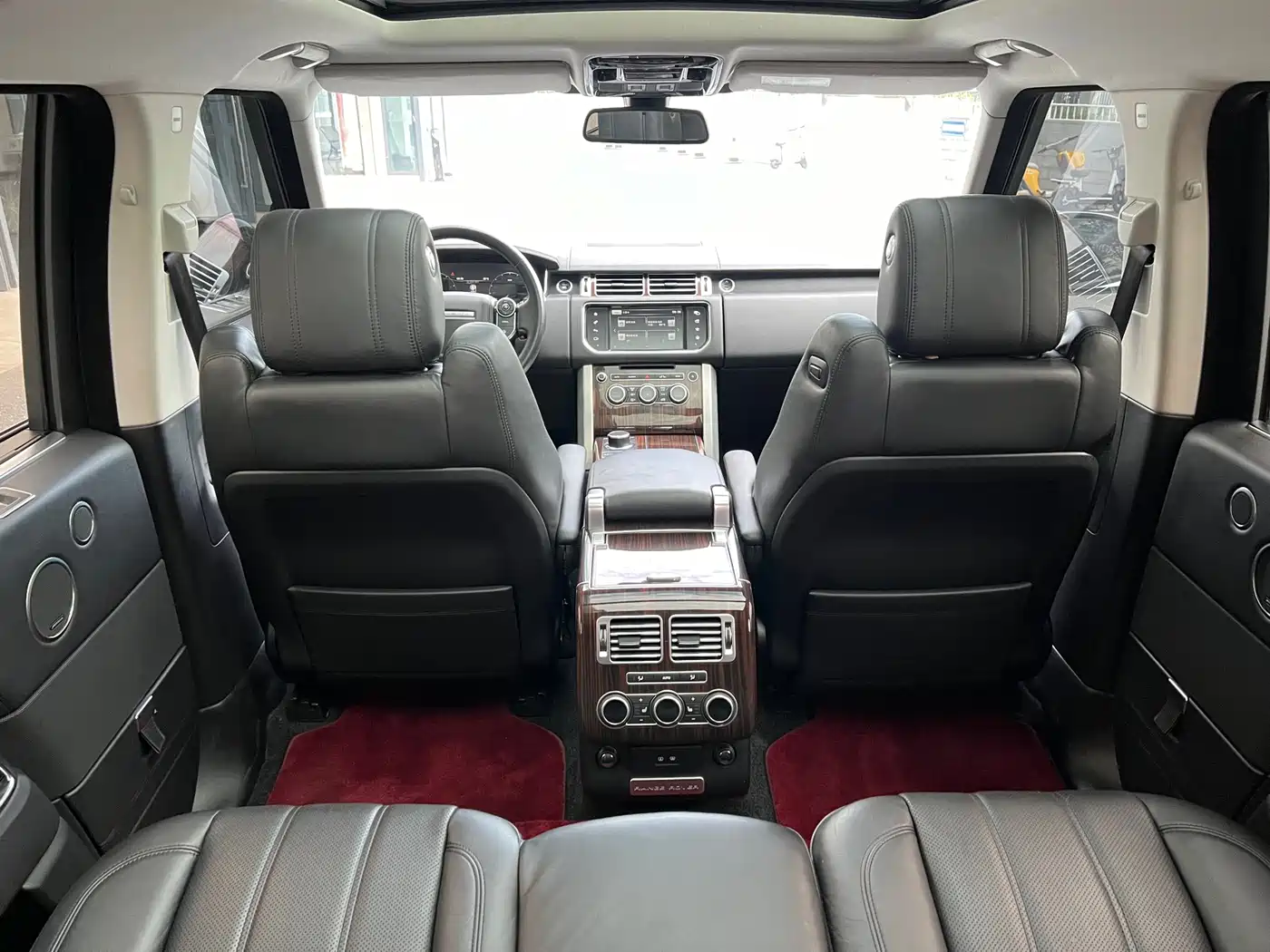Land Rover Range Rover 2016 3.0 SC V6 Vogue LWB фото 14