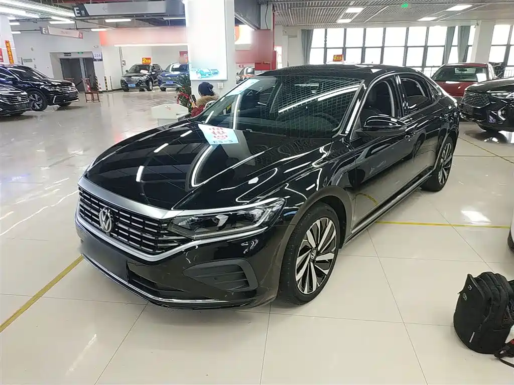 Volkswagen Passat 2024 380TSI Dragon Soaring Edition