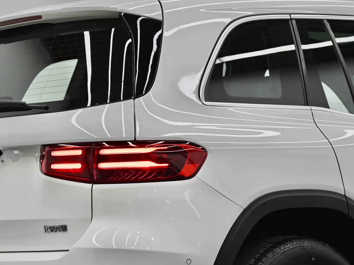 Mercedes-Benz GLB 2024 GLB 220 Dynamic фото 35
