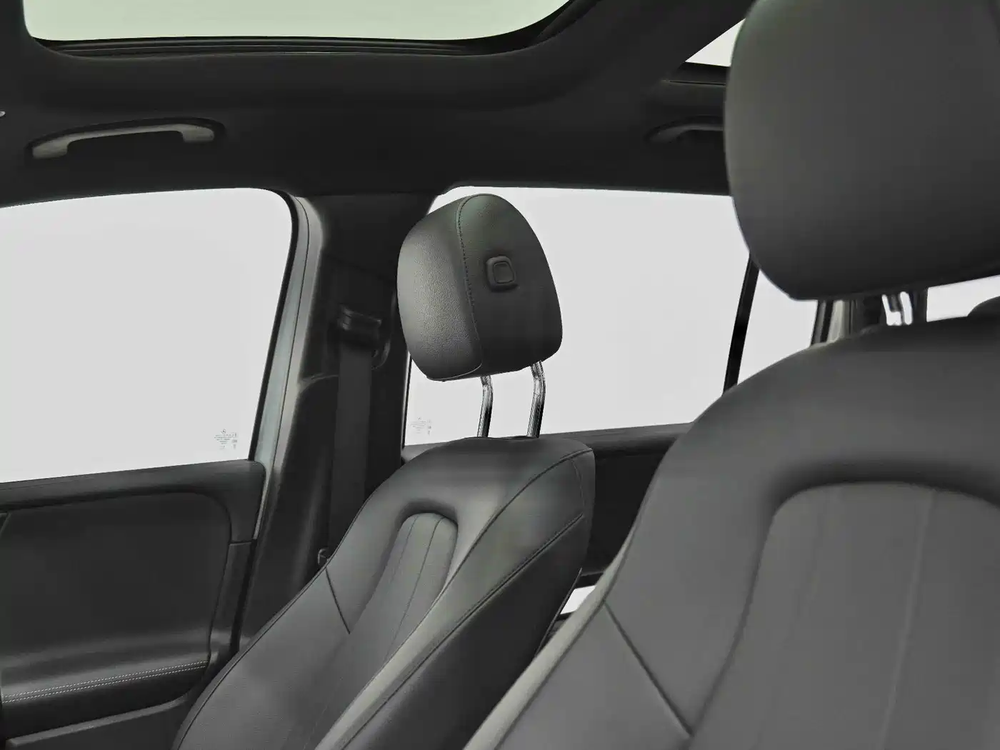 Mercedes-Benz GLB 2024 GLB 220 Dynamic фото 6
