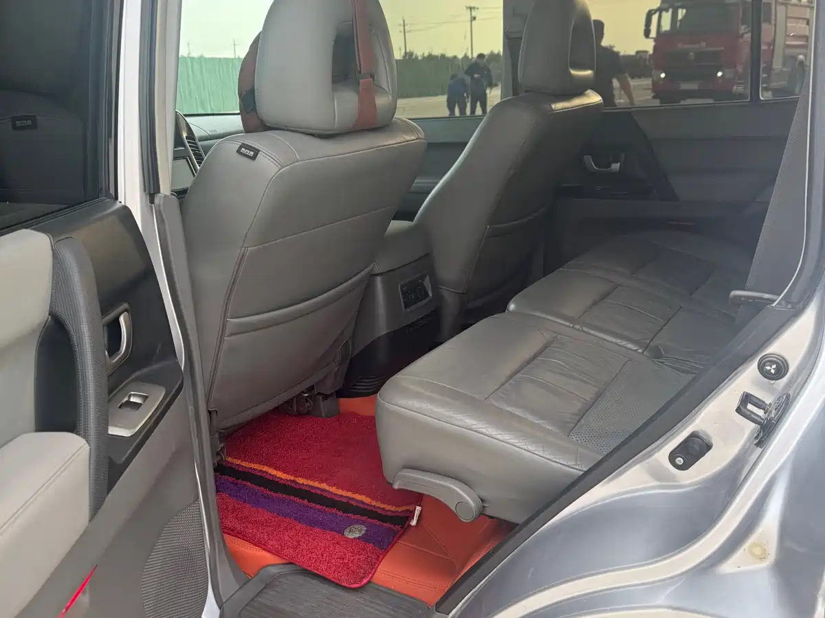 Mitsubishi Pajero 2008 V73 3.0L AT GLX фото 8