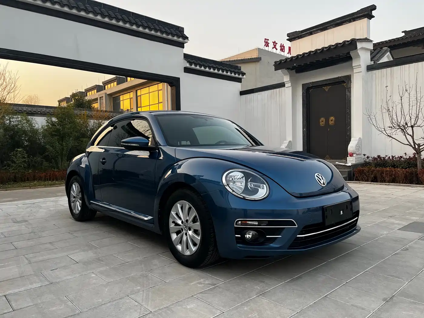 Volkswagen Beetle 2019 2018 180TSI Easy Joy Edition