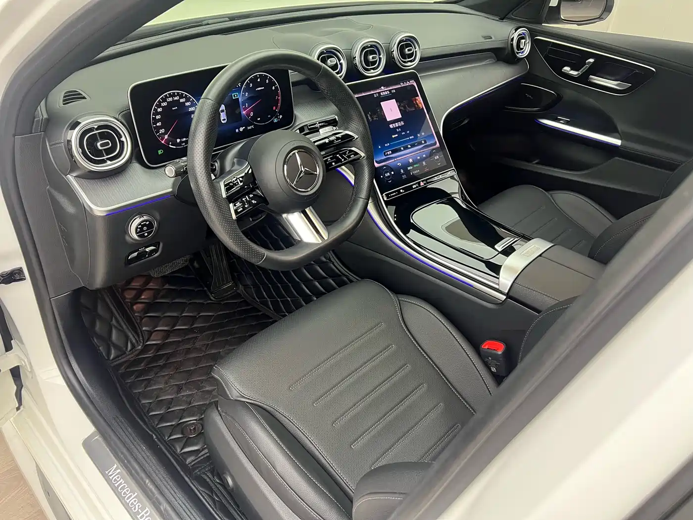 Mercedes-Benz C-Class 2023 C 260 L Sport фото 17