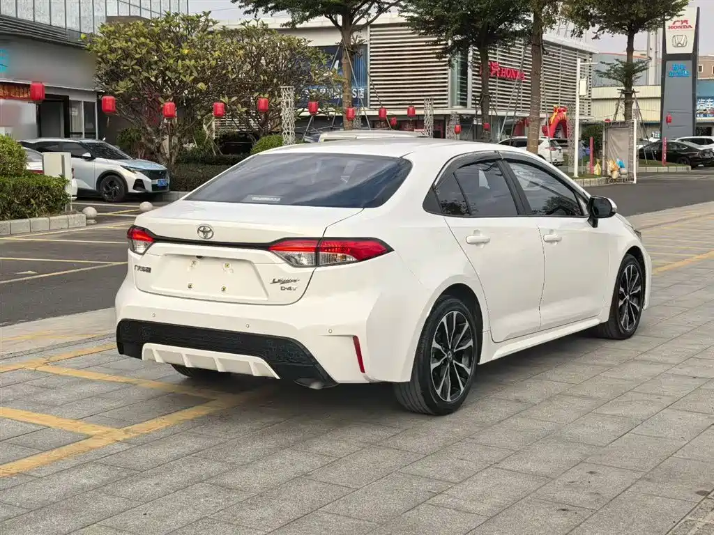 Toyota Levin 2022 185T CVT Sport Edition фото 12