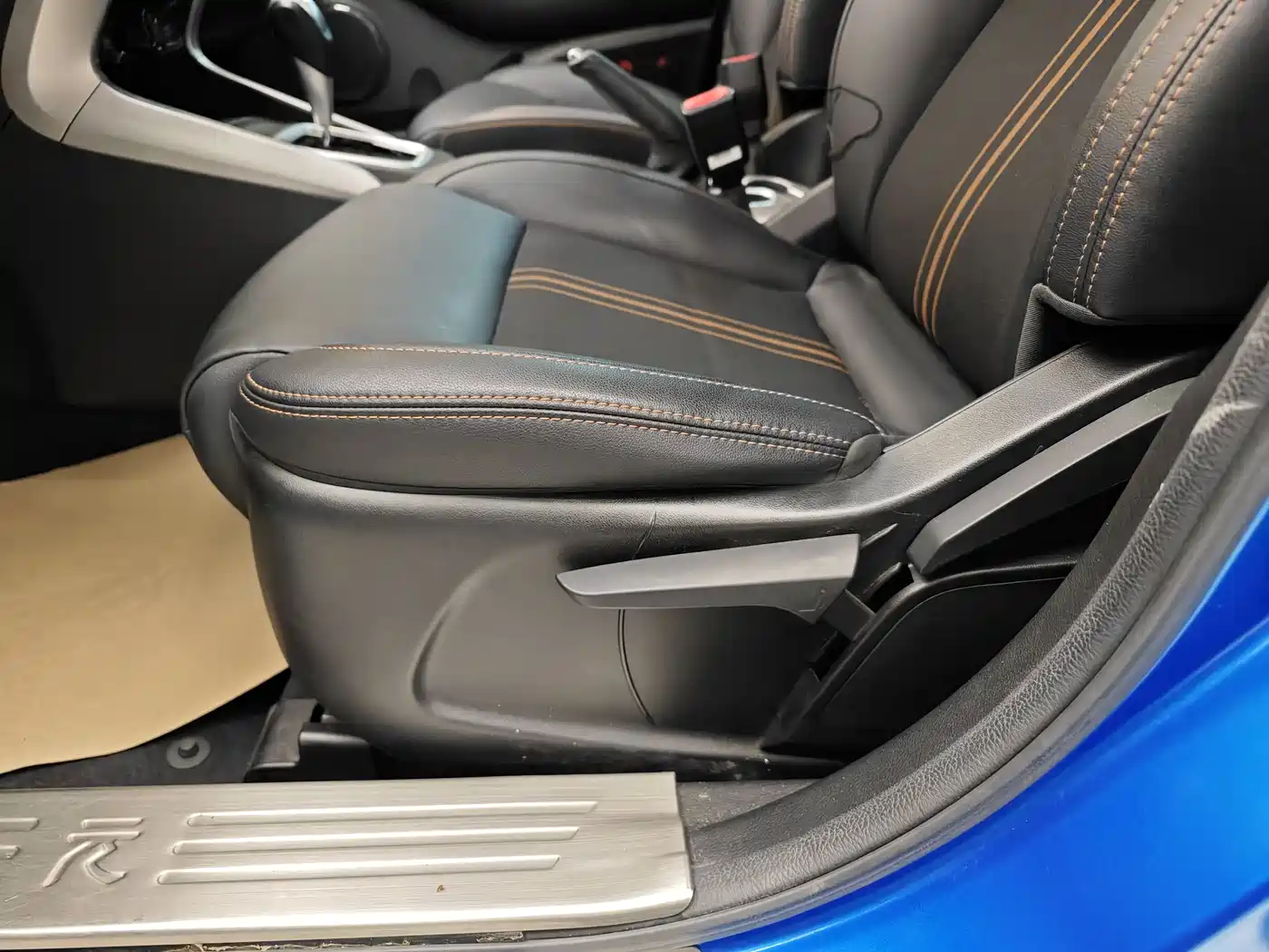 BYD Yuan 2016 1.5L Automatic Luxury фото 10