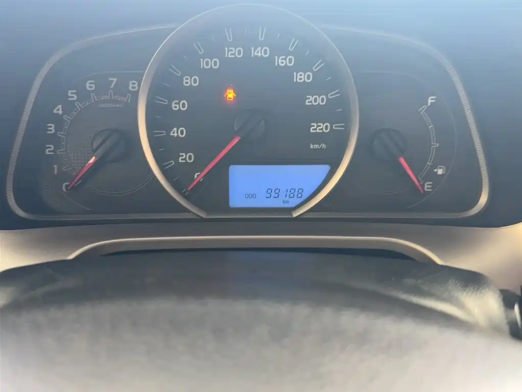 Toyota RAV4 Rongfang 2015 2.5L Automatic 4WD Elite Edition фото 7