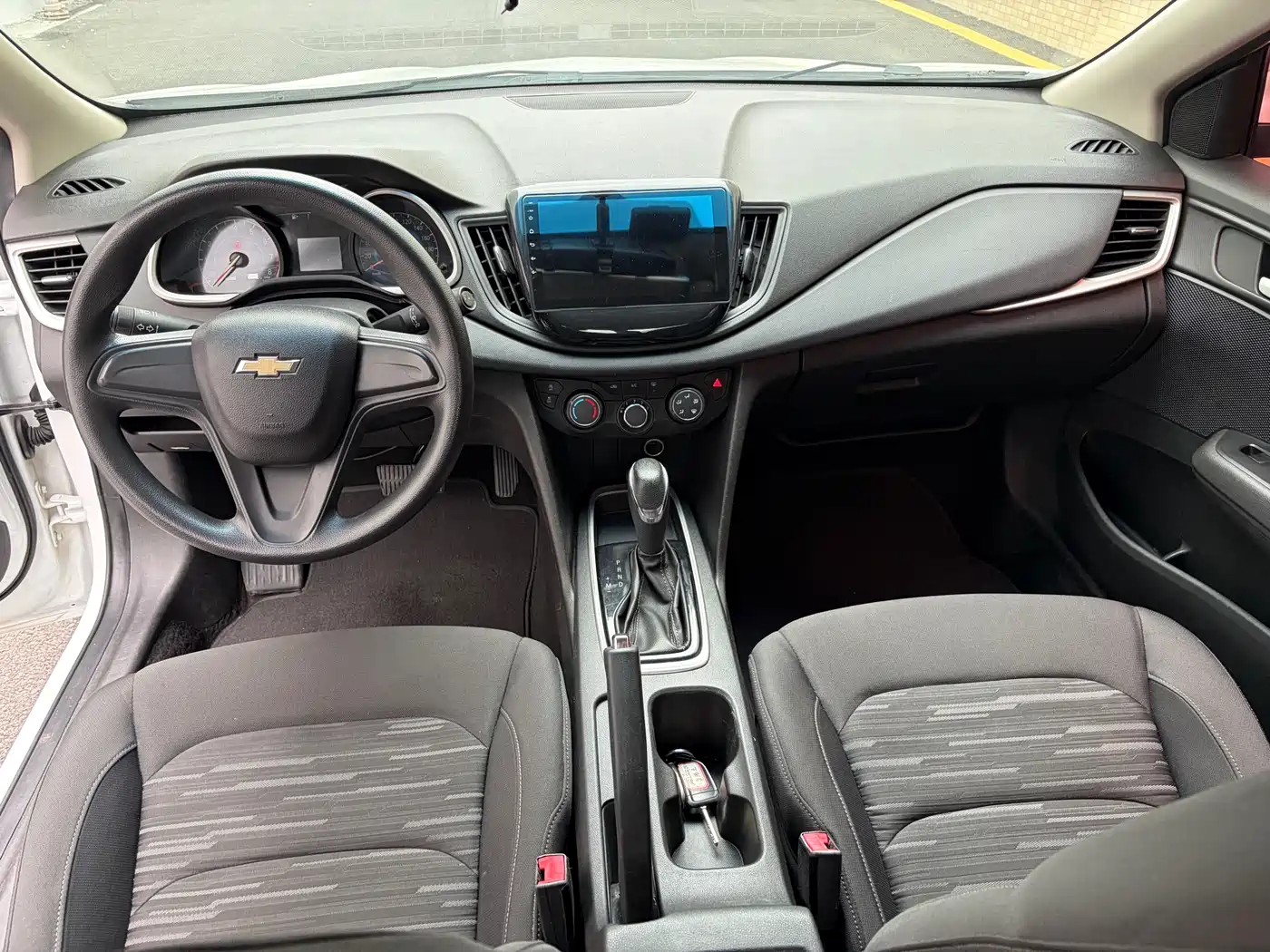Chevrolet Cavalier 2018 320 Auto Enjoy Sunroof Edition фото 5