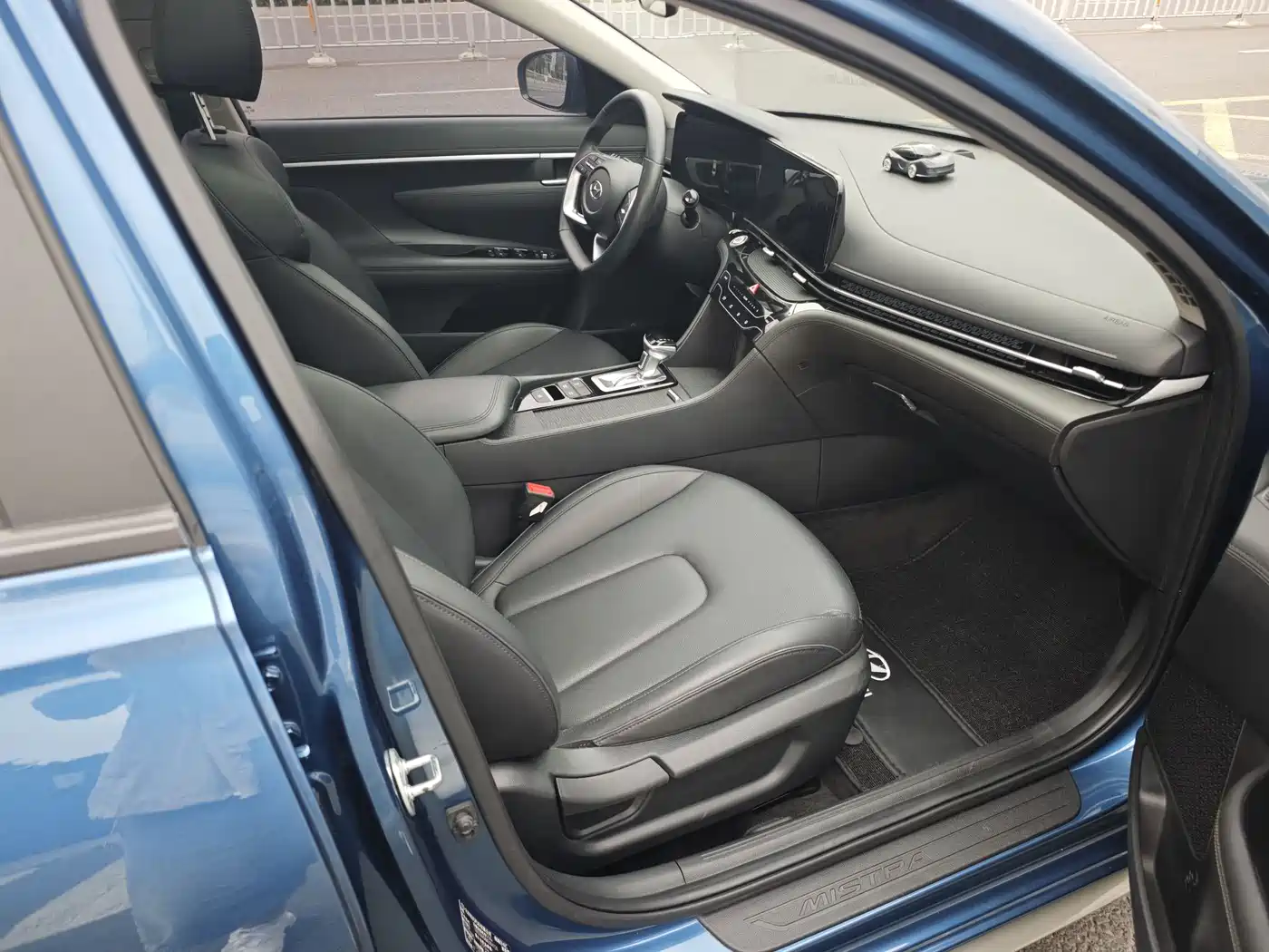 Hyundai Mistra 2021 1.8L CVT GLX Elite фото 10