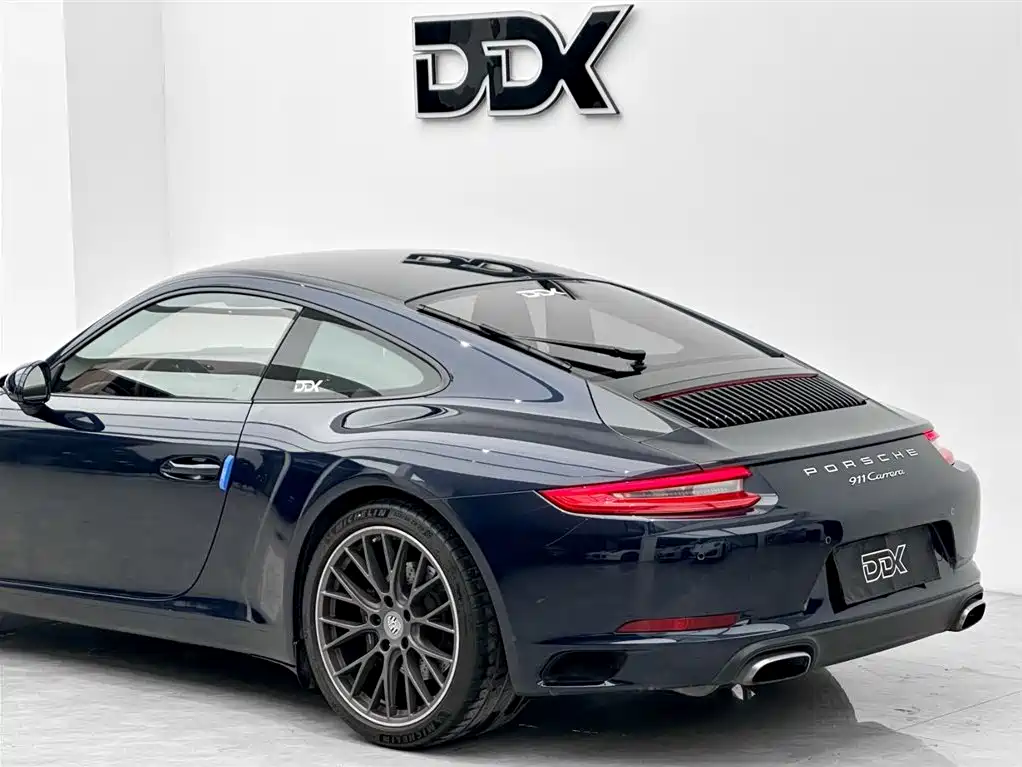 Porsche 911 2016 Carrera 3.0T фото 8