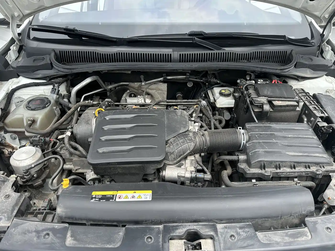 Volkswagen Lavida 2023 New Sharp 1.5L Auto Premium Edition фото 11