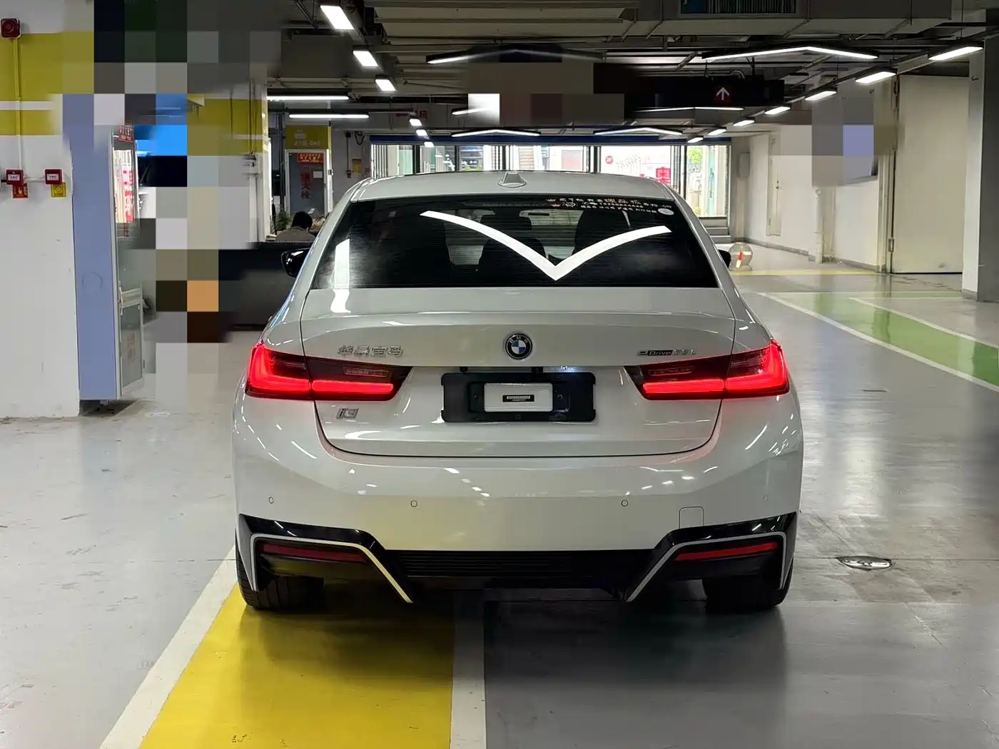 BMW i3 2022 eDrive 35 L фото 9
