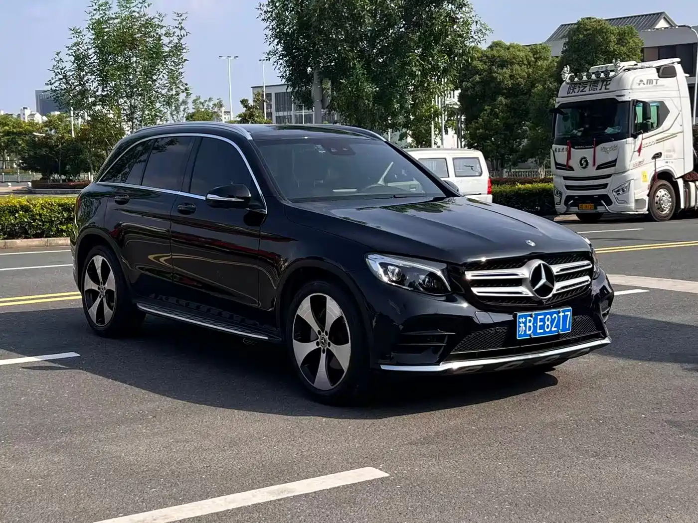 Mercedes-Benz GLC 2018 GLC 300 4MATIC Dynamic фото 3