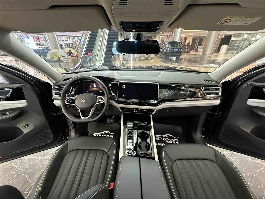 Volkswagen Teramont 2022 380TSI 4MOTION Premium Luxury фото 4