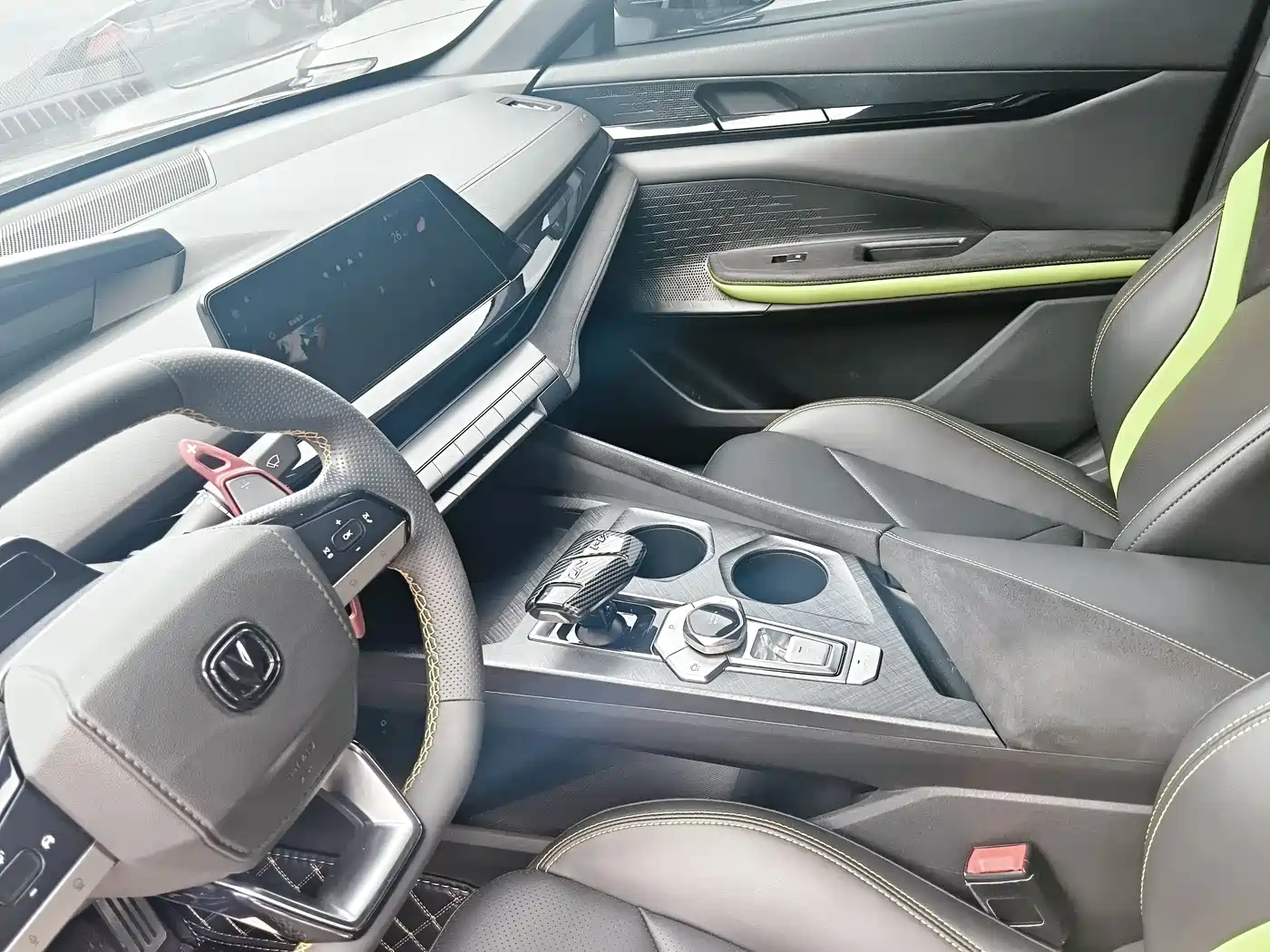 CHANGAN UNI-V