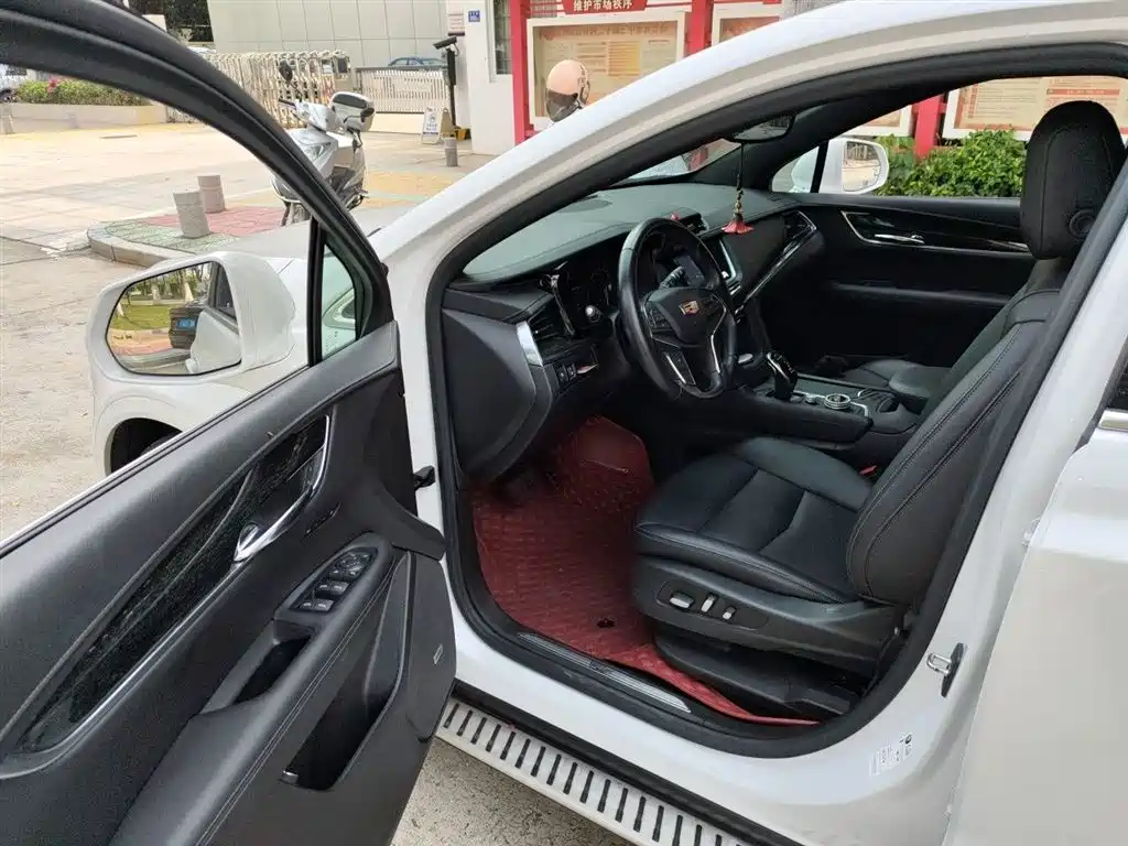 Cadillac XT5 2020 Facelift 28T Luxury Model фото 14