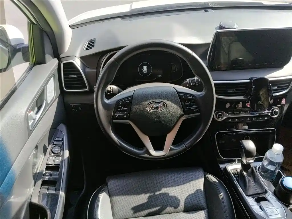 Hyundai Tucson 2019 280TGDi DCT 2WD Smart Connect (China V) фото 7