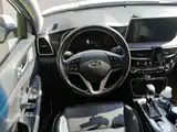 Photo 7 - Hyundai Tucson