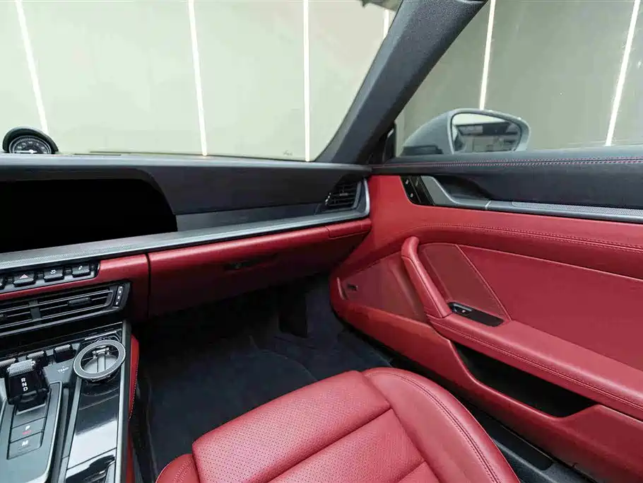Porsche 911 2020 Carrera 3.0T фото 4