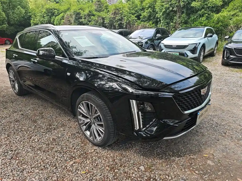 Cadillac GT4 2023 25T Luxury Edition фото 7