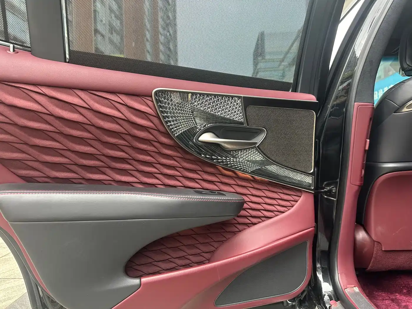 Lexus LS 2018 500h Executive Edition China V фото 4