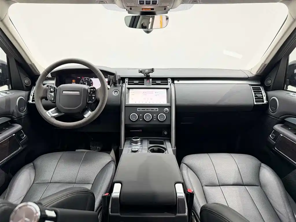 Land Rover Discovery 2020 3.0 SC V6 30th Anniversary Special Edition фото 25