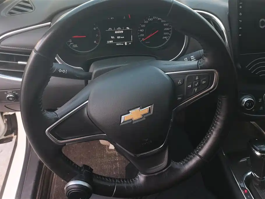 Chevrolet Malibu XL 2018 530T Auto RuiChi Edition фото 15