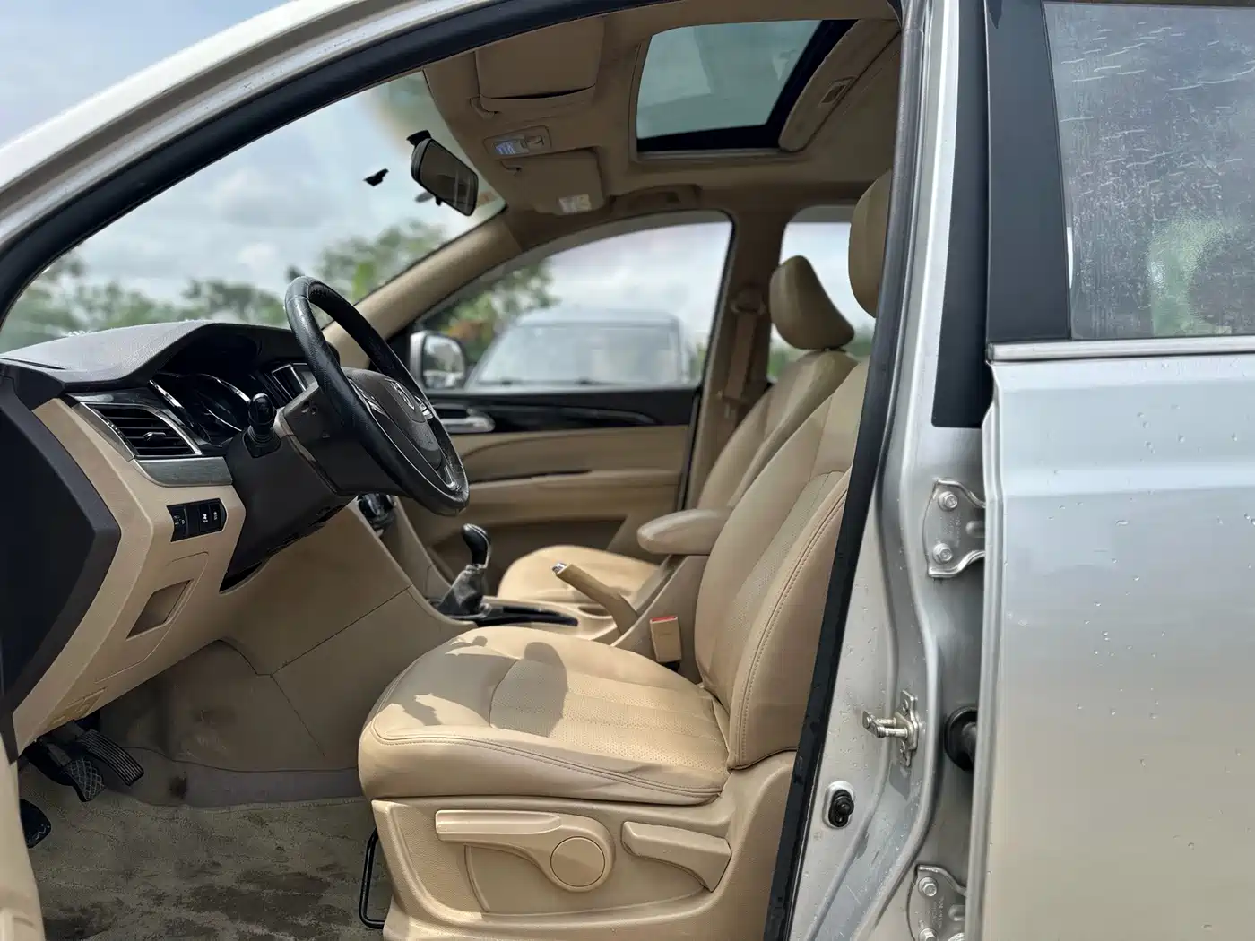 صورة 5 - Baojun 730