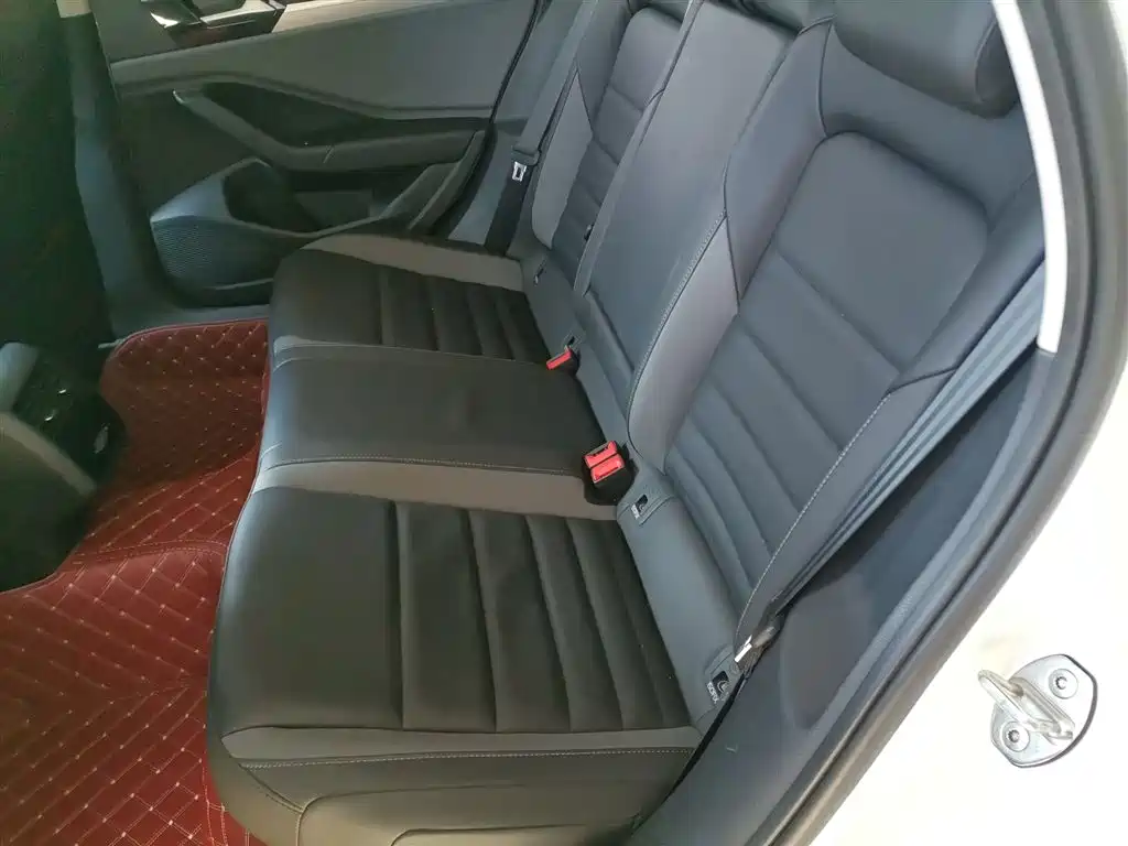 Volkswagen Sagitar 2021 200TSI DSG Comfort Smart Edition фото 17