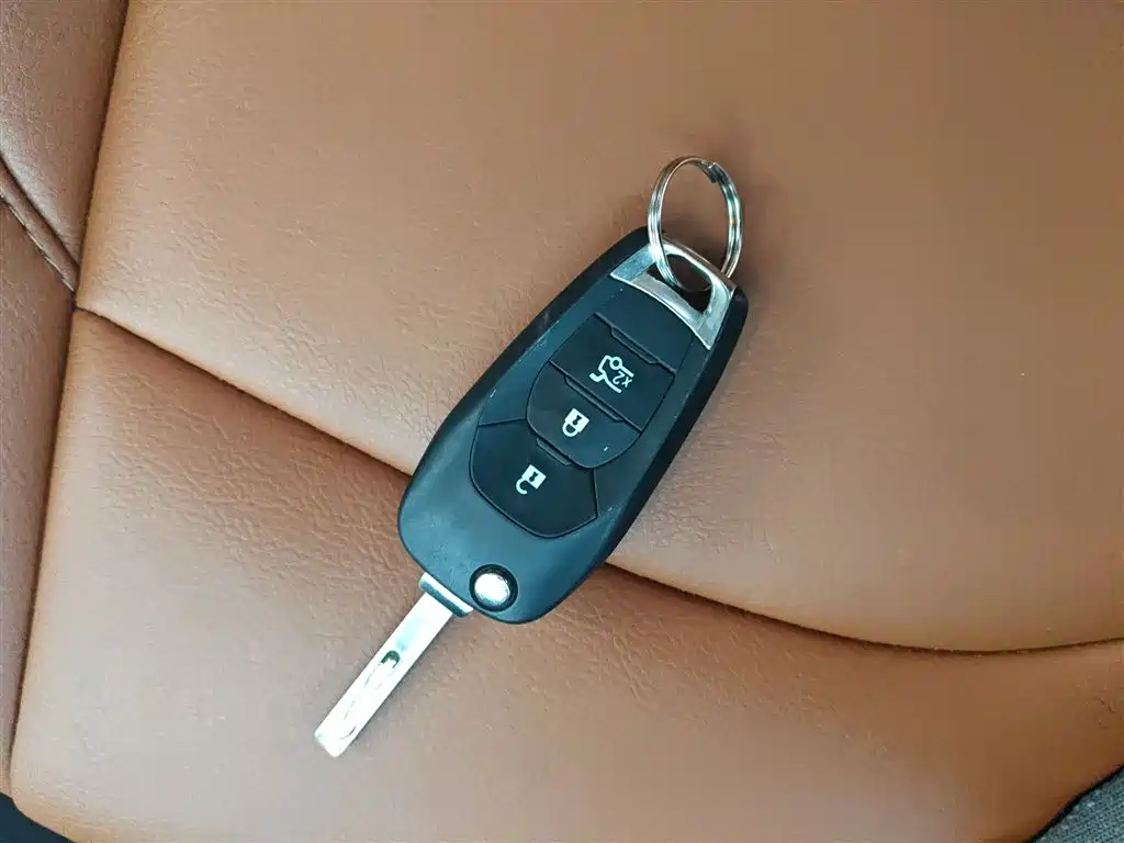 Chevrolet Cruze 2016 1.5L Automatic Fashion Sunroof Edition фото 9