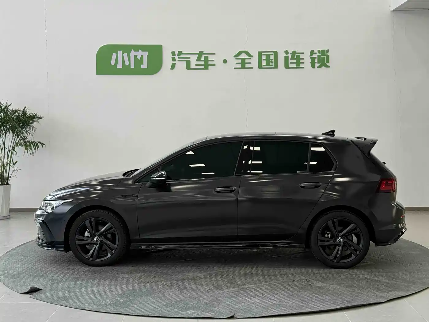 Volkswagen Golf 2023 280TSI DSG R-Line Lite фото 6