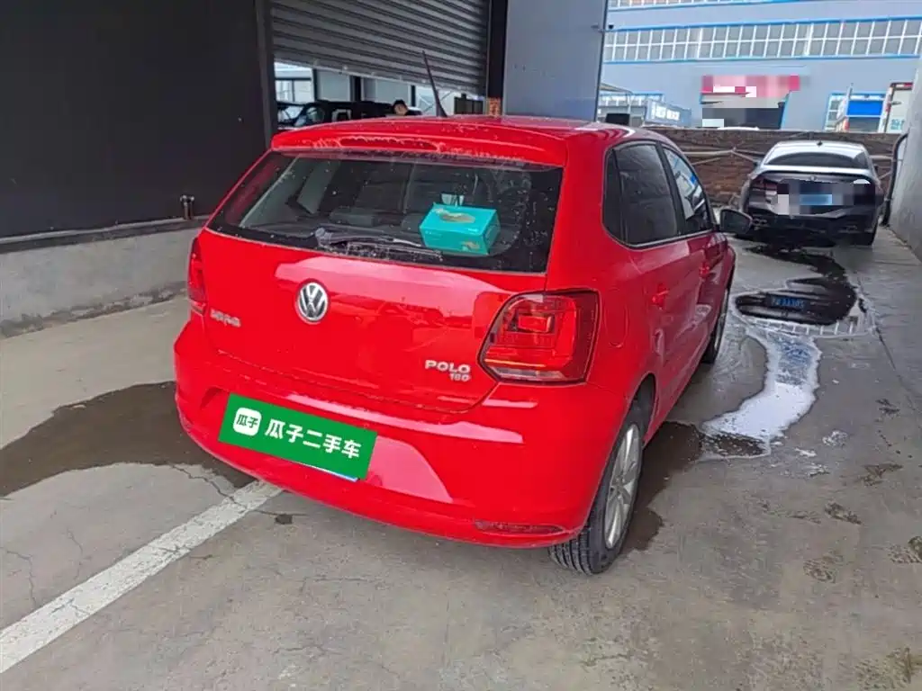 Volkswagen Polo 2014 1.6L Automatic Comfort Edition фото 5