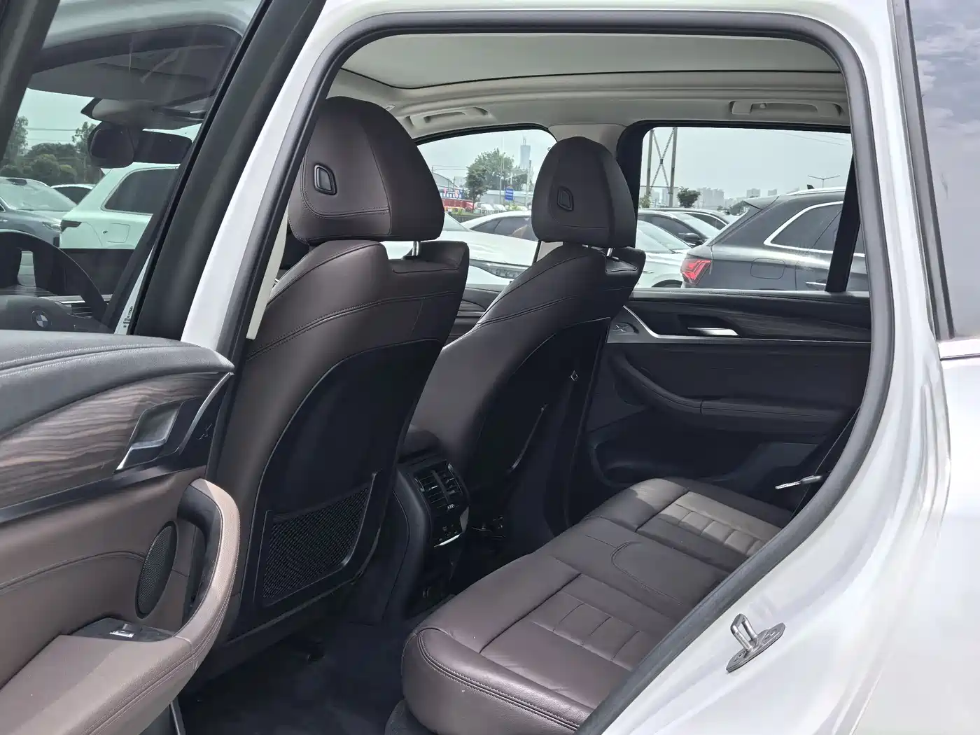 BMW X3 2018 xDrive28i Luxury Package China VI фото 5