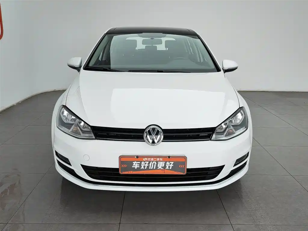 Volkswagen Golf 2015 1.6L Automatic Comfort фото 3