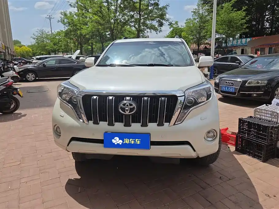 Toyota Prado 2016 3.5L Auto TX-L фото 2