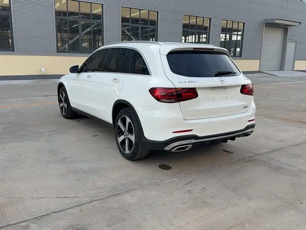 Mercedes-Benz GLC 2022 Facelift III GLC 260 L 4MATIC Dynamic фото 25