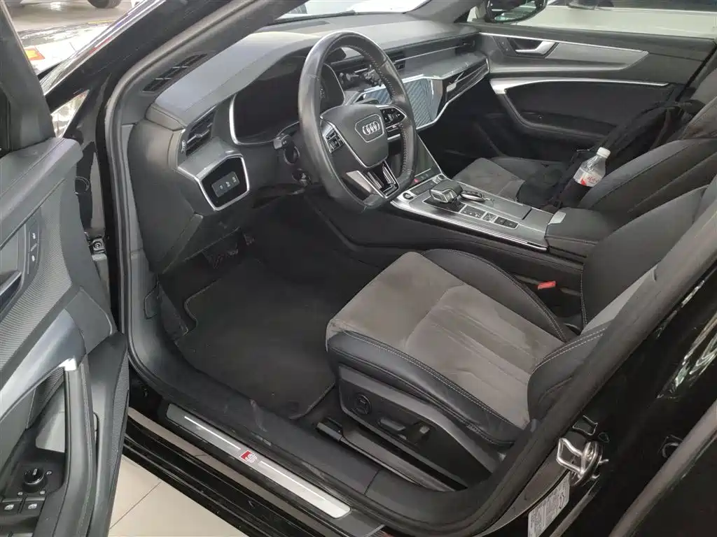 Audi A6L 2021 45 TFSI quattro Premium Sport фото 12