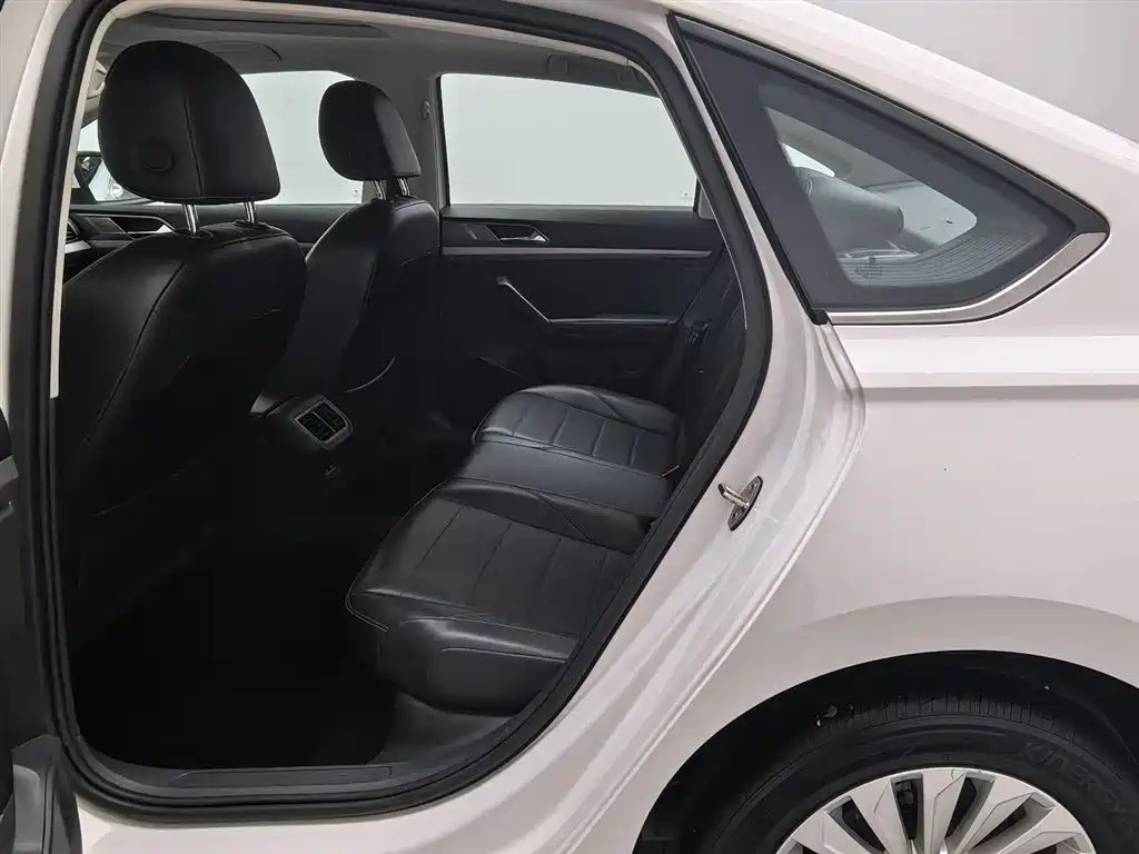 Volkswagen Lavida 2019 1.5L Automatic Comfort Edition China VI фото 15