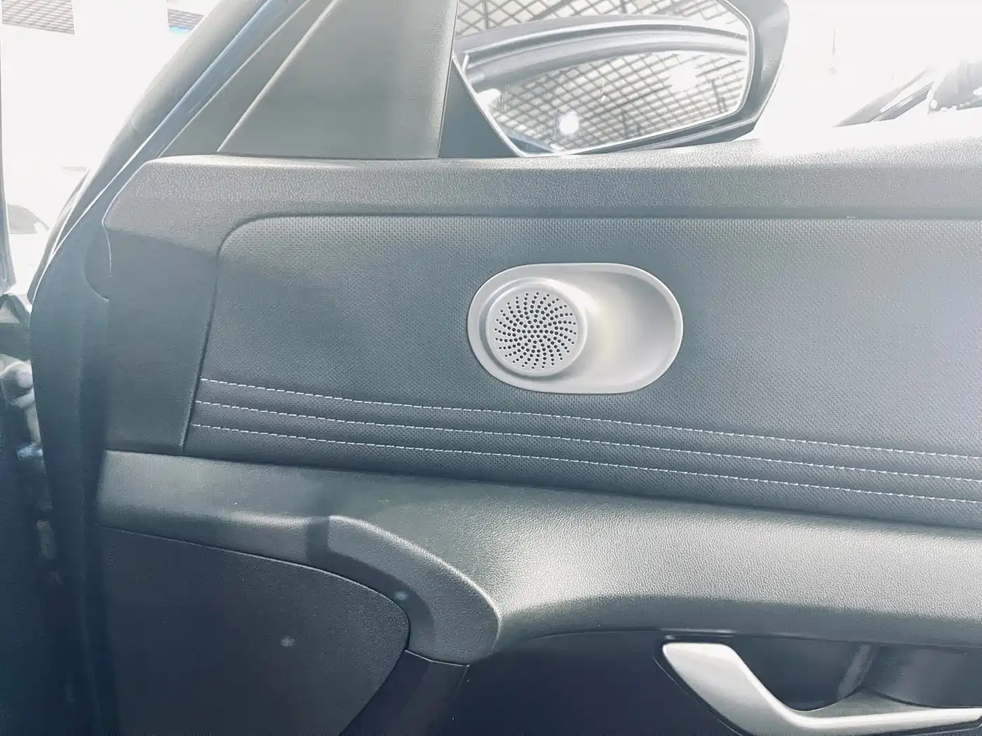Hyundai Elantra 2021 1.5L CVT GLX Elite Edition фото 12