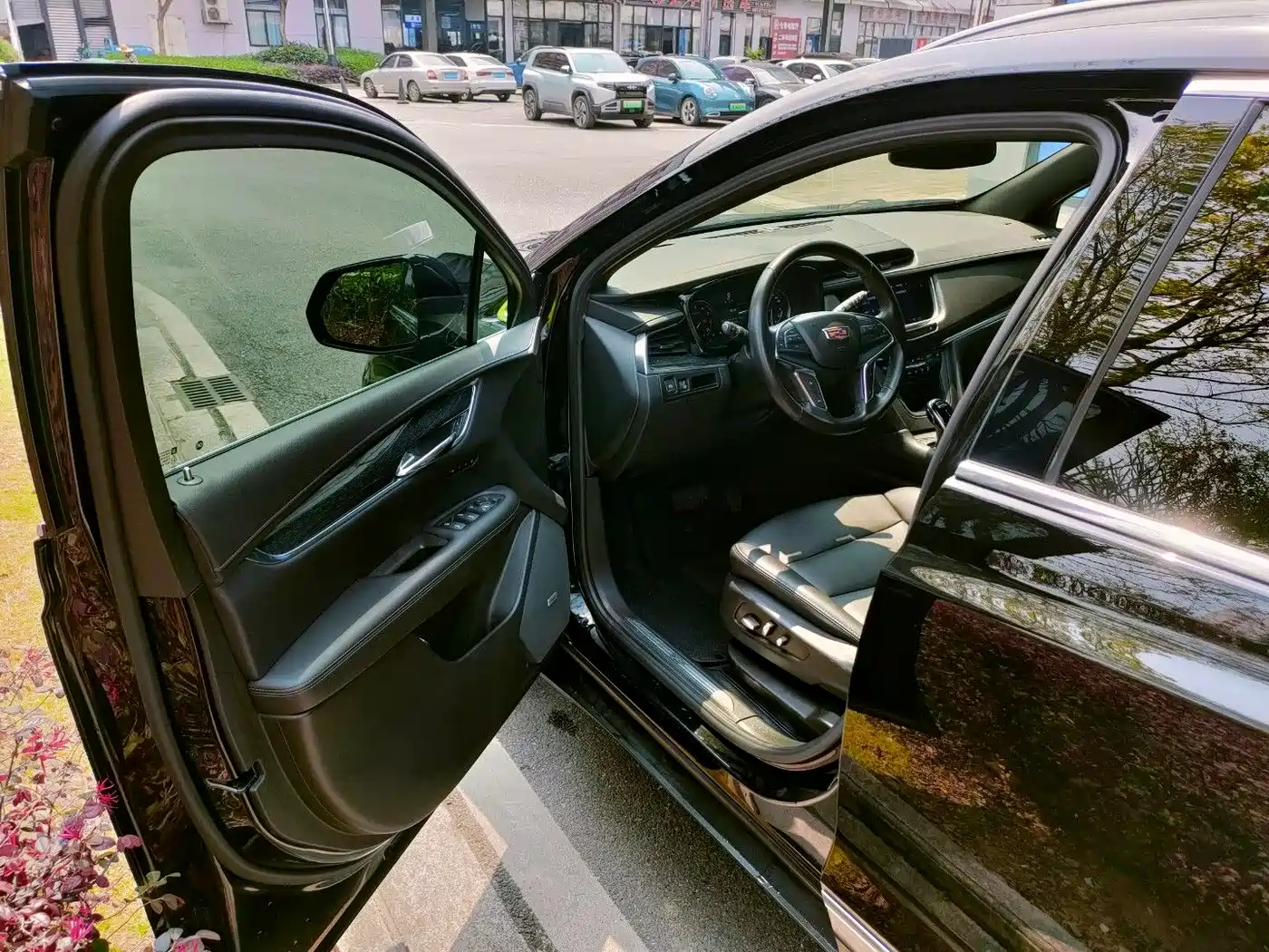 Cadillac XT5 2022 2.0T 2WD Luxury фото 11