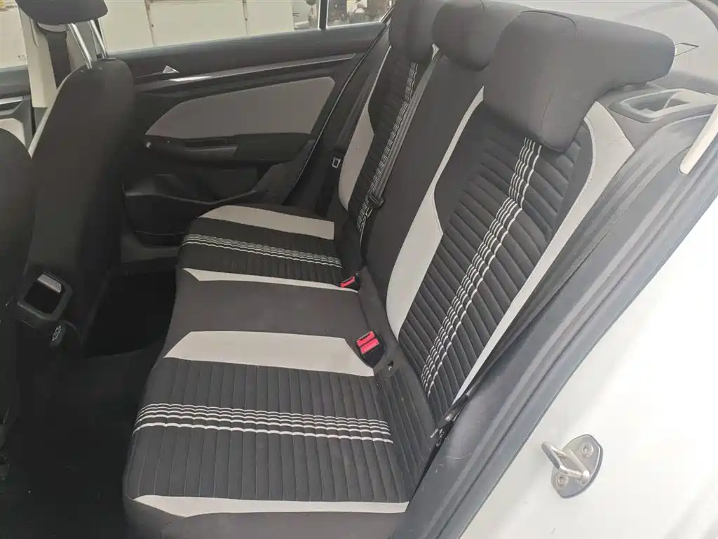 Volkswagen Bora 2024 200TSI DSG Smooth Ride Edition фото 13